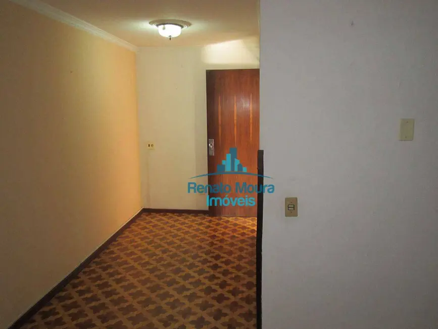 Foto 6 de Casa com 4 quartos para alugar, 250m2 em Vila Augusta, Sorocaba - SP