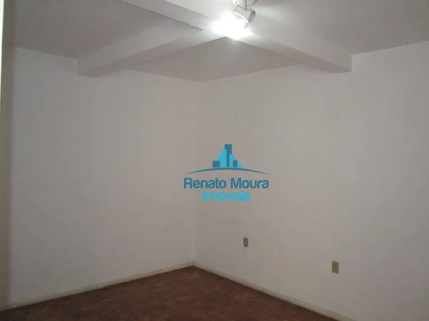 Foto 8 de Casa com 4 quartos para alugar, 250m2 em Vila Augusta, Sorocaba - SP