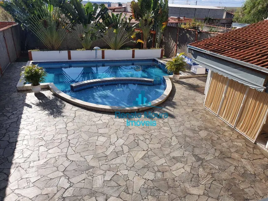 Chácara com 4 quartos à venda, 880m2 em Cajuru do Sul, Sorocaba - SP - imagem 7 Foto 7 de Chácara com 4 quartos à venda, 880m2 em Cajuru do Sul, Sorocaba - SP