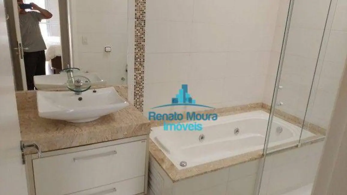 Sobrado com 3 quartos à venda, 250m2 em Chácaras Reunidas São Jorge, Sorocaba - SP - imagem 8 Foto 8 de Sobrado com 3 quartos à venda, 250m2 em Chácaras Reunidas São Jorge, Sorocaba - SP