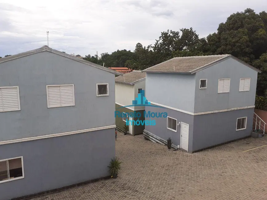 Kitnet com 1 quarto à venda, 30m2 em Lopes de Oliveira, Sorocaba - SP - imagem 3 Foto 3 de Kitnet com 1 quarto à venda, 30m2 em Lopes de Oliveira, Sorocaba - SP