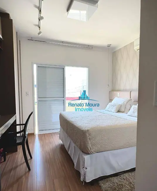 Sobrado com 3 quartos à venda, 200m2 em Wanel Ville, Sorocaba - SP - imagem 7 Foto 7 de Sobrado com 3 quartos à venda, 200m2 em Wanel Ville, Sorocaba - SP