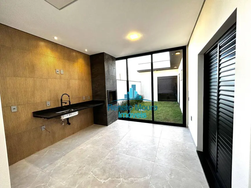 Casa de Condomínio com 3 quartos à venda, 200m2 em Wanel Ville, Sorocaba - SP - imagem 8 Foto 8 de Casa de Condomínio com 3 quartos à venda, 200m2 em Wanel Ville, Sorocaba - SP