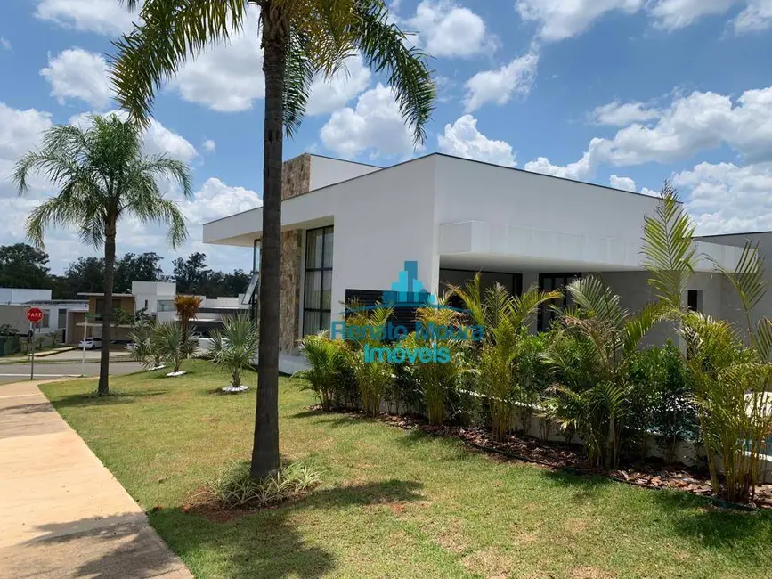 Foto 3 de Casa de Condomínio com 3 quartos à venda, 531m2 em Votorantim - SP