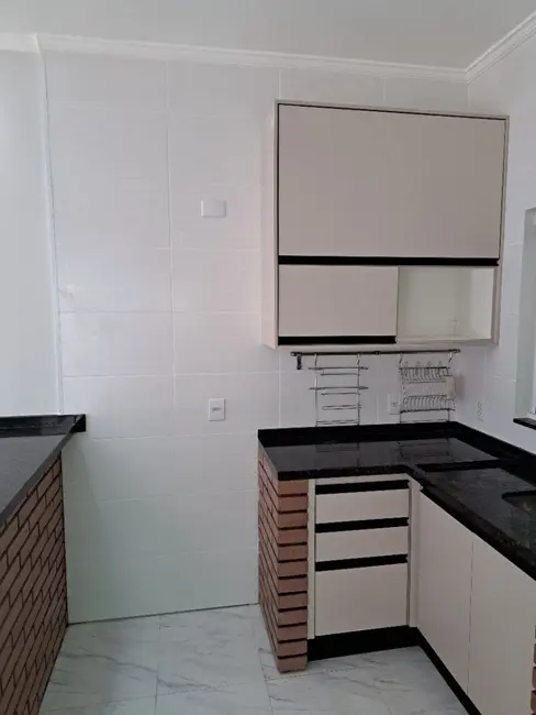 Foto 6 de Casa de Condomínio com 3 quartos para alugar, 200m2 em Horto Florestal, Sorocaba - SP