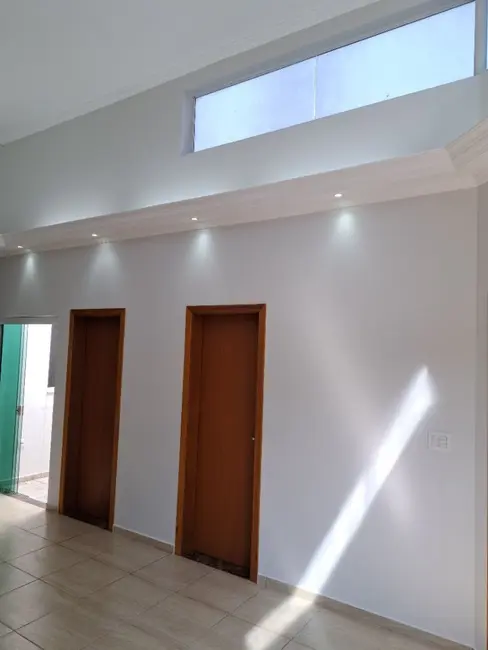 Foto 3 de Casa de Condomínio com 3 quartos para alugar, 200m2 em Horto Florestal, Sorocaba - SP