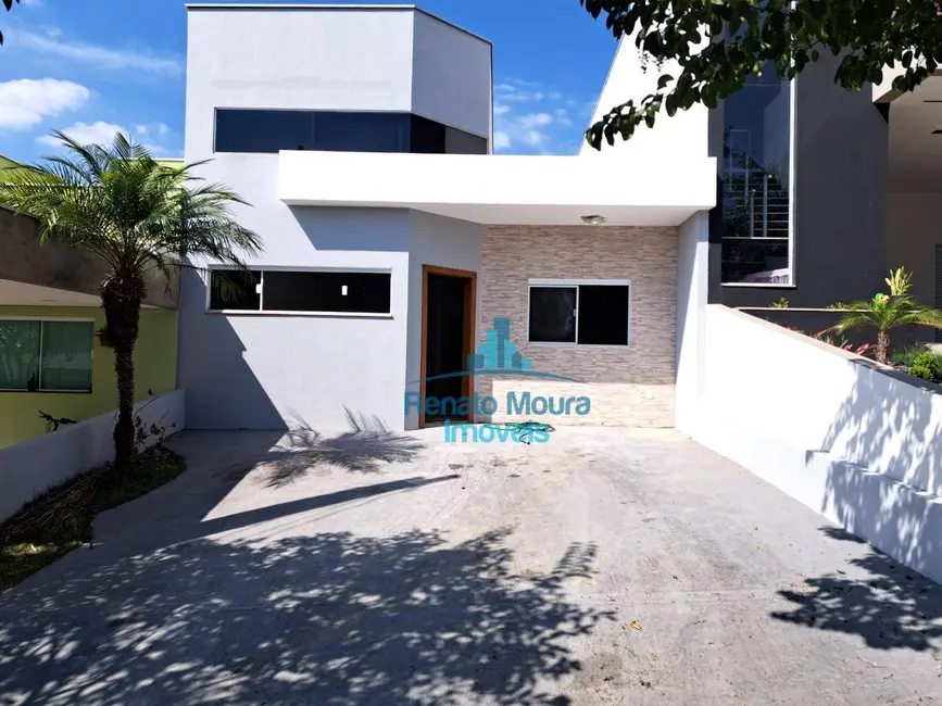 Foto 1 de Casa de Condomínio com 3 quartos para alugar, 200m2 em Horto Florestal, Sorocaba - SP