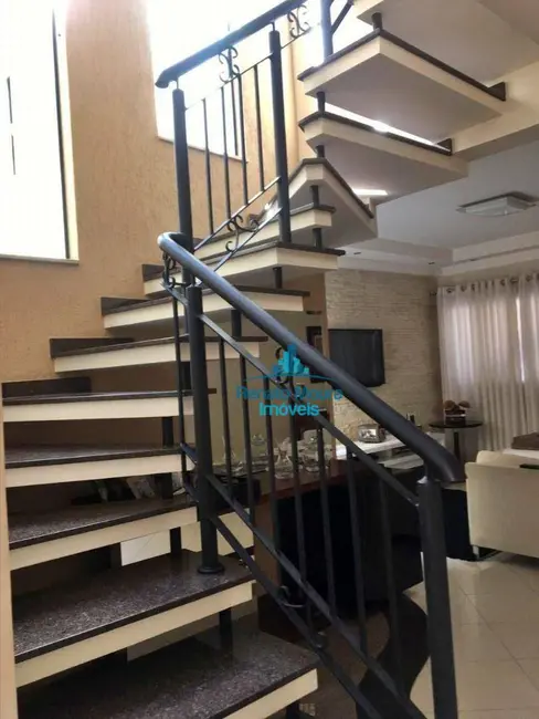 Foto 4 de Sobrado com 3 quartos à venda, 200m2 em Vila Haro, Sorocaba - SP