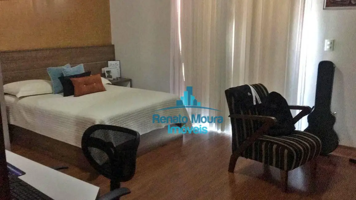 Foto 7 de Sobrado com 3 quartos à venda, 200m2 em Vila Haro, Sorocaba - SP