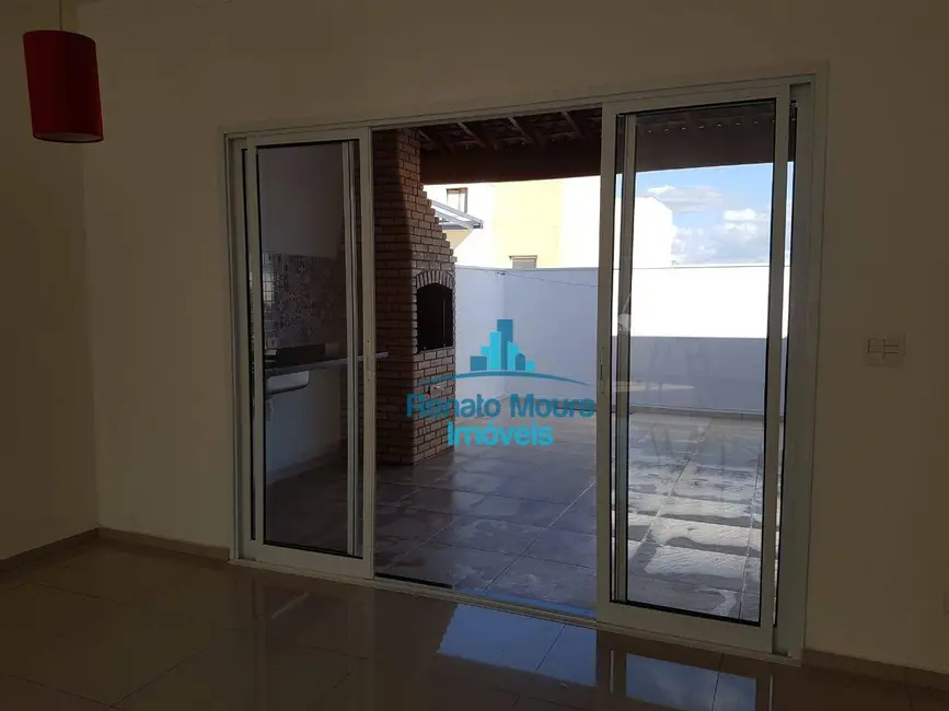 Foto 4 de Sobrado com 3 quartos à venda e para alugar, 157m2 em Horto Florestal, Sorocaba - SP