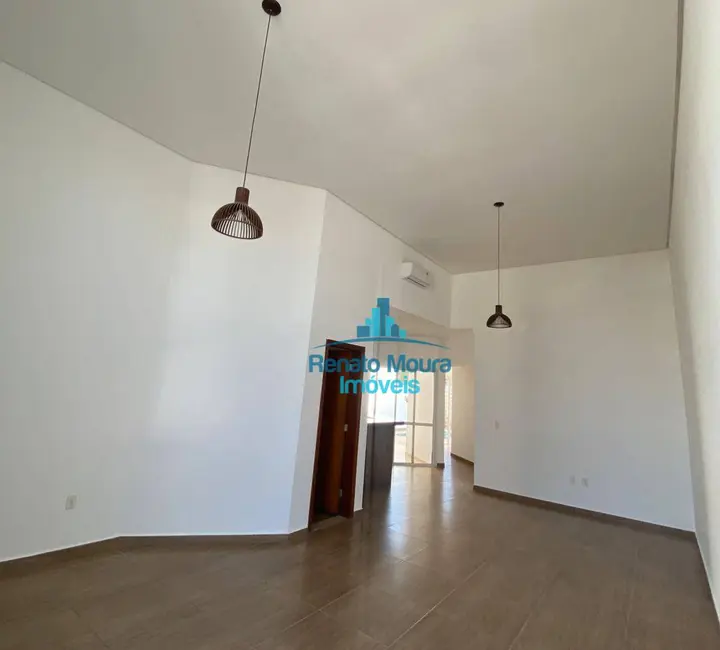 Casa de Condomínio com 3 quartos à venda, 250m2 em Chácaras Reunidas São Jorge, Sorocaba - SP - imagem 3 Foto 3 de Casa de Condomínio com 3 quartos à venda, 250m2 em Chácaras Reunidas São Jorge, Sorocaba - SP
