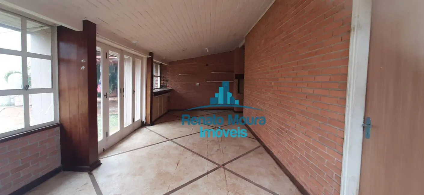 Casa com 3 quartos à venda e para alugar, 938m2 em Jardim Emília, Sorocaba - SP - imagem 3 Foto 3 de Casa com 3 quartos à venda e para alugar, 938m2 em Jardim Emília, Sorocaba - SP