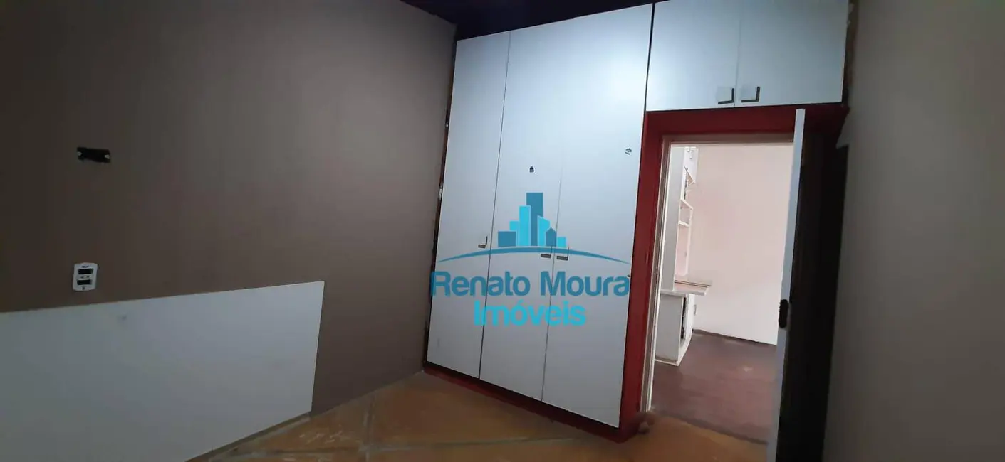 Casa com 3 quartos à venda e para alugar, 938m2 em Jardim Emília, Sorocaba - SP - imagem 5 Foto 5 de Casa com 3 quartos à venda e para alugar, 938m2 em Jardim Emília, Sorocaba - SP