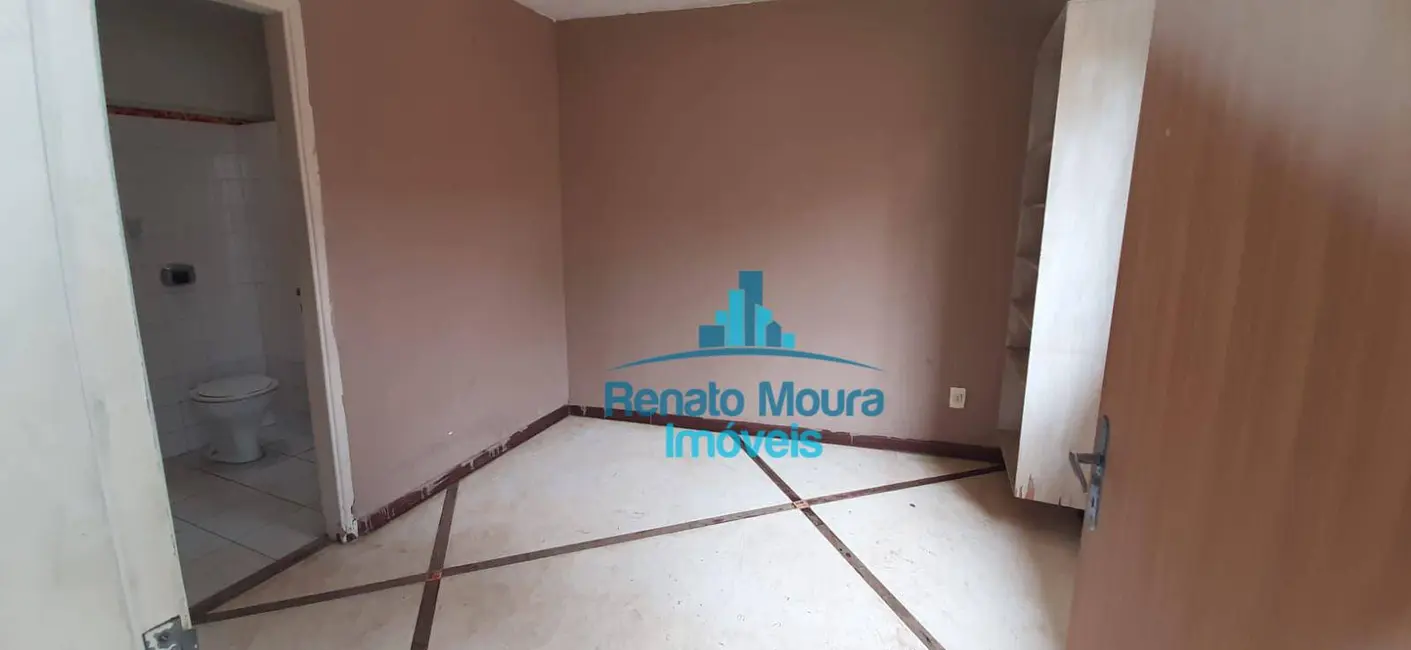Casa com 3 quartos à venda e para alugar, 938m2 em Jardim Emília, Sorocaba - SP - imagem 8 Foto 8 de Casa com 3 quartos à venda e para alugar, 938m2 em Jardim Emília, Sorocaba - SP
