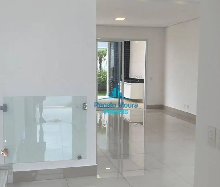 Sobrado com 4 quartos à venda, 330m2 em Sorocaba - SP - imagem 5 Foto 5 de Sobrado com 4 quartos à venda, 330m2 em Sorocaba - SP