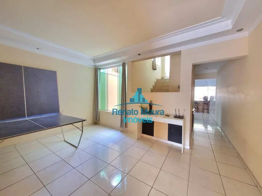 Sobrado com 3 quartos à venda, 150m2 em Jardim dos Estados, Sorocaba - SP - imagem 3 Foto 3 de Sobrado com 3 quartos à venda, 150m2 em Jardim dos Estados, Sorocaba - SP