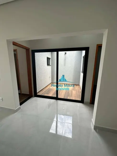 Casa de Condomínio com 3 quartos à venda, 154m2 em Sorocaba - SP - imagem 4 Foto 4 de Casa de Condomínio com 3 quartos à venda, 154m2 em Sorocaba - SP