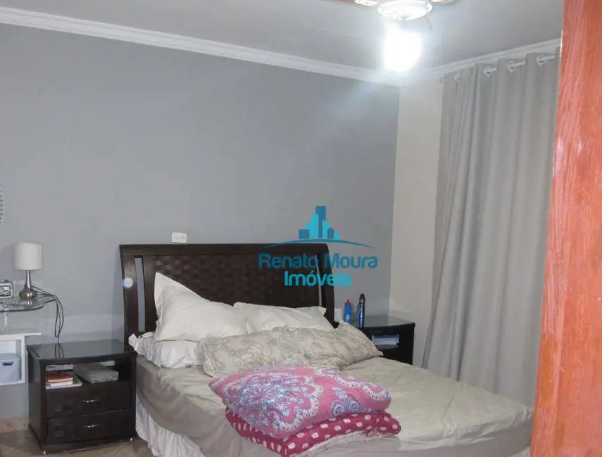 Sobrado com 3 quartos à venda e para alugar, 230m2 em Jardim Maria do Carmo, Sorocaba - SP - imagem 8 Foto 8 de Sobrado com 3 quartos à venda e para alugar, 230m2 em Jardim Maria do Carmo, Sorocaba - SP
