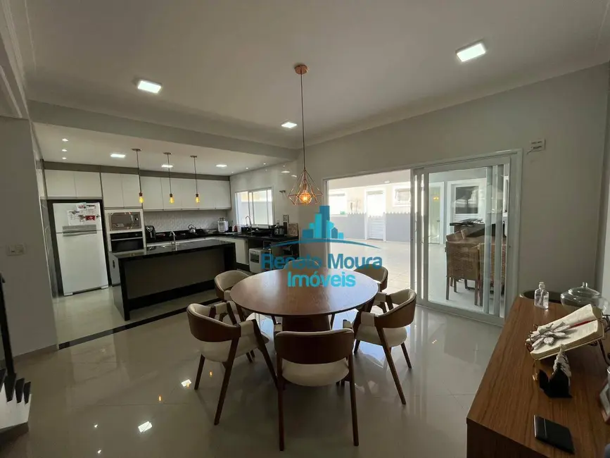 Foto 5 de Sobrado com 4 quartos à venda, 250m2 em Vila Odim Antão, Sorocaba - SP