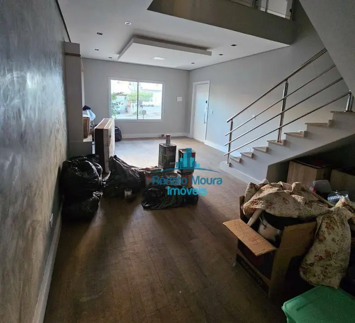 Foto 2 de Sobrado com 3 quartos à venda, 157m2 em Horto Florestal, Sorocaba - SP