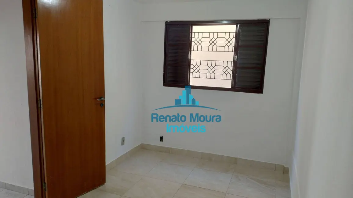 Casa com 3 quartos à venda, 250m2 em Jardim Itanguá, Sorocaba - SP - imagem 5 Foto 5 de Casa com 3 quartos à venda, 250m2 em Jardim Itanguá, Sorocaba - SP