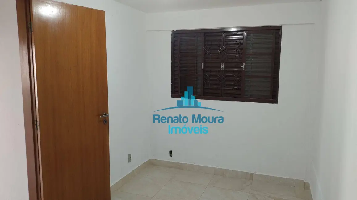 Casa com 3 quartos à venda, 250m2 em Jardim Itanguá, Sorocaba - SP - imagem 9 Foto 9 de Casa com 3 quartos à venda, 250m2 em Jardim Itanguá, Sorocaba - SP