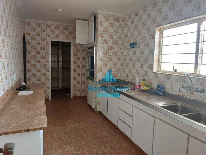 Chácara com 7 quartos à venda e para alugar, 1700m2 em Vila Progresso, Sorocaba - SP - imagem 6 Foto 6 de Chácara com 7 quartos à venda e para alugar, 1700m2 em Vila Progresso, Sorocaba - SP