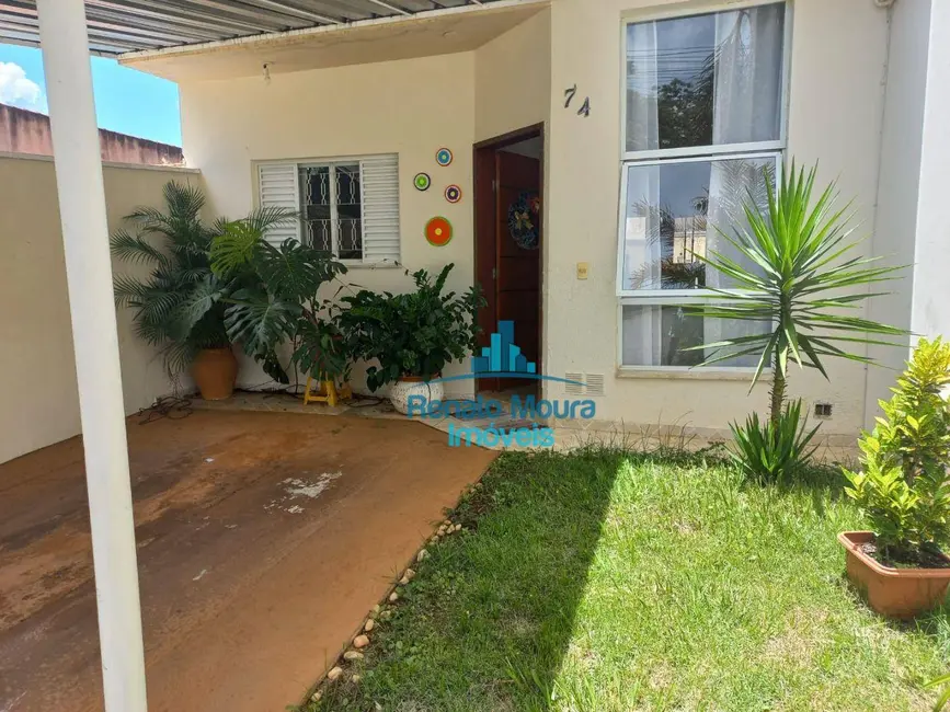 Foto 1 de Casa de Condomínio com 2 quartos à venda, 80m2 em Parque São Bento, Sorocaba - SP