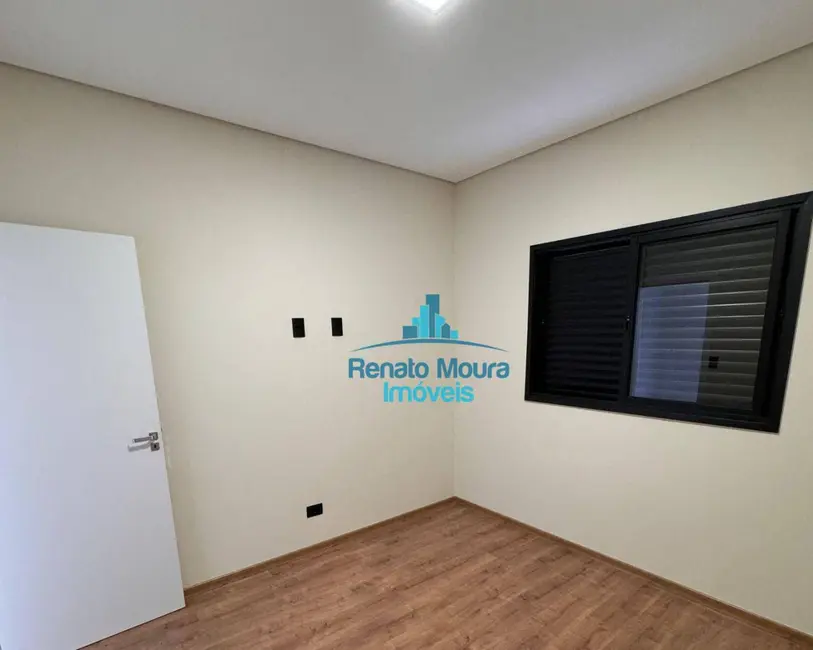 Casa de Condomínio com 3 quartos à venda, 200m2 em Wanel Ville, Sorocaba - SP - imagem 8 Foto 8 de Casa de Condomínio com 3 quartos à venda, 200m2 em Wanel Ville, Sorocaba - SP