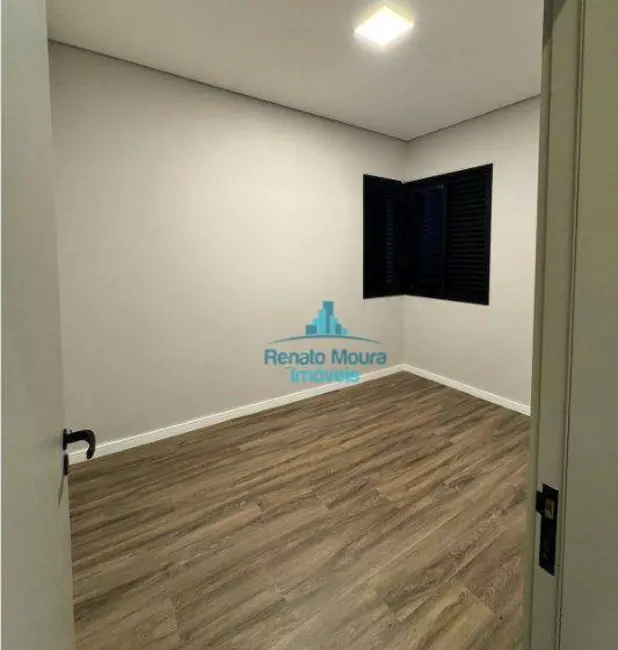 Casa de Condomínio com 3 quartos à venda, 154m2 em Sorocaba - SP - imagem 3 Foto 3 de Casa de Condomínio com 3 quartos à venda, 154m2 em Sorocaba - SP