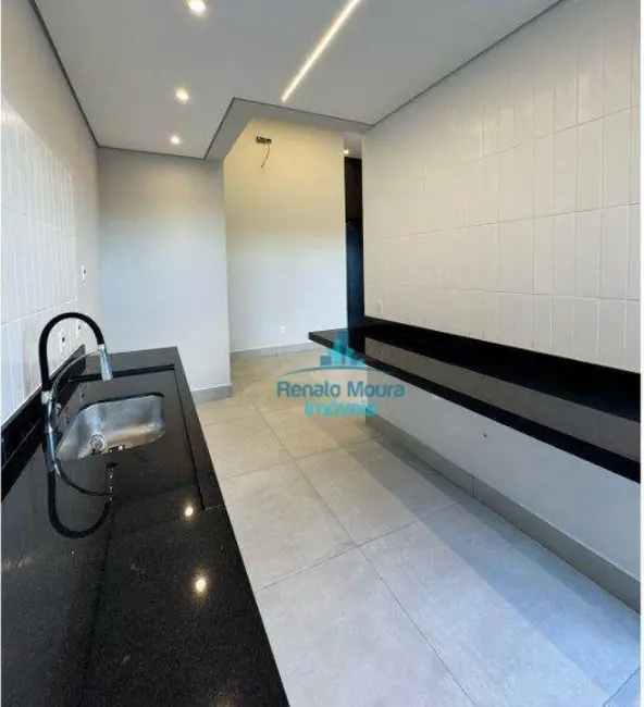 Casa de Condomínio com 3 quartos à venda, 154m2 em Sorocaba - SP - imagem 2 Foto 2 de Casa de Condomínio com 3 quartos à venda, 154m2 em Sorocaba - SP