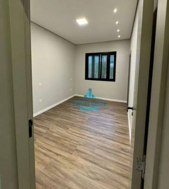 Casa de Condomínio com 3 quartos à venda, 154m2 em Sorocaba - SP - imagem 5 Foto 5 de Casa de Condomínio com 3 quartos à venda, 154m2 em Sorocaba - SP