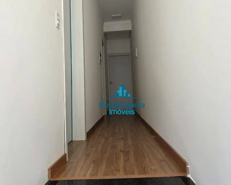 Sobrado com 3 quartos à venda, 123m2 em Jardim São Carlos, Sorocaba - SP - imagem 9 Foto 9 de Sobrado com 3 quartos à venda, 123m2 em Jardim São Carlos, Sorocaba - SP