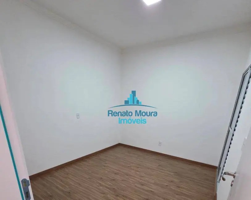 Sobrado com 3 quartos à venda, 123m2 em Jardim São Carlos, Sorocaba - SP - imagem 4 Foto 4 de Sobrado com 3 quartos à venda, 123m2 em Jardim São Carlos, Sorocaba - SP