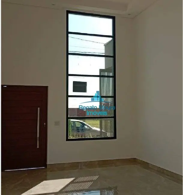 Casa de Condomínio com 3 quartos à venda, 200m2 em Wanel Ville, Sorocaba - SP - imagem 3 Foto 3 de Casa de Condomínio com 3 quartos à venda, 200m2 em Wanel Ville, Sorocaba - SP