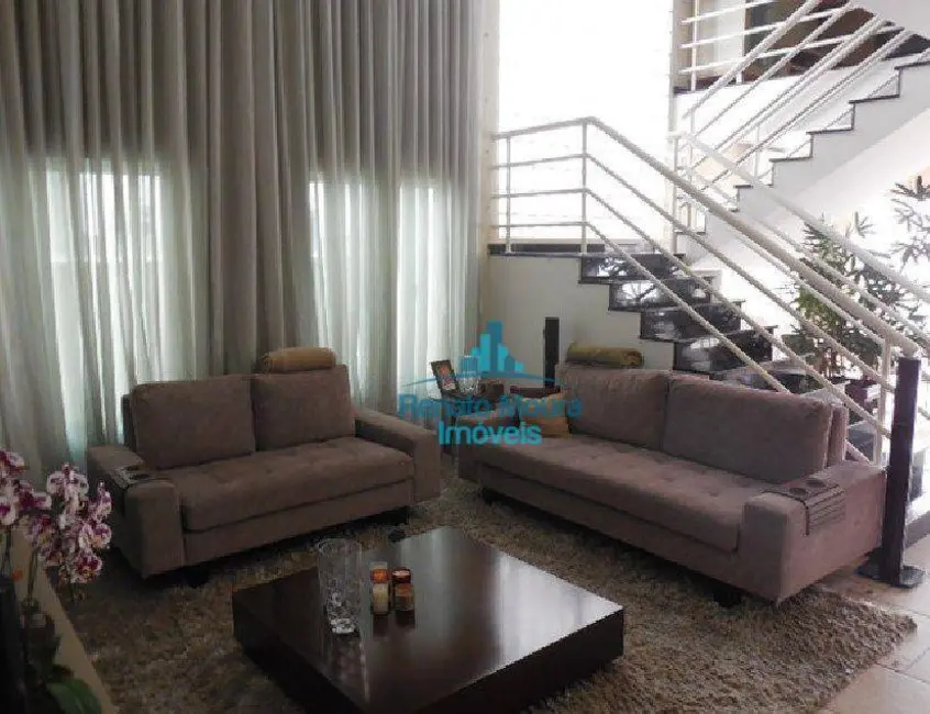 Sobrado com 3 quartos à venda, 360m2 em Alto da Boa Vista, Sorocaba - SP - imagem 4 Foto 4 de Sobrado com 3 quartos à venda, 360m2 em Alto da Boa Vista, Sorocaba - SP