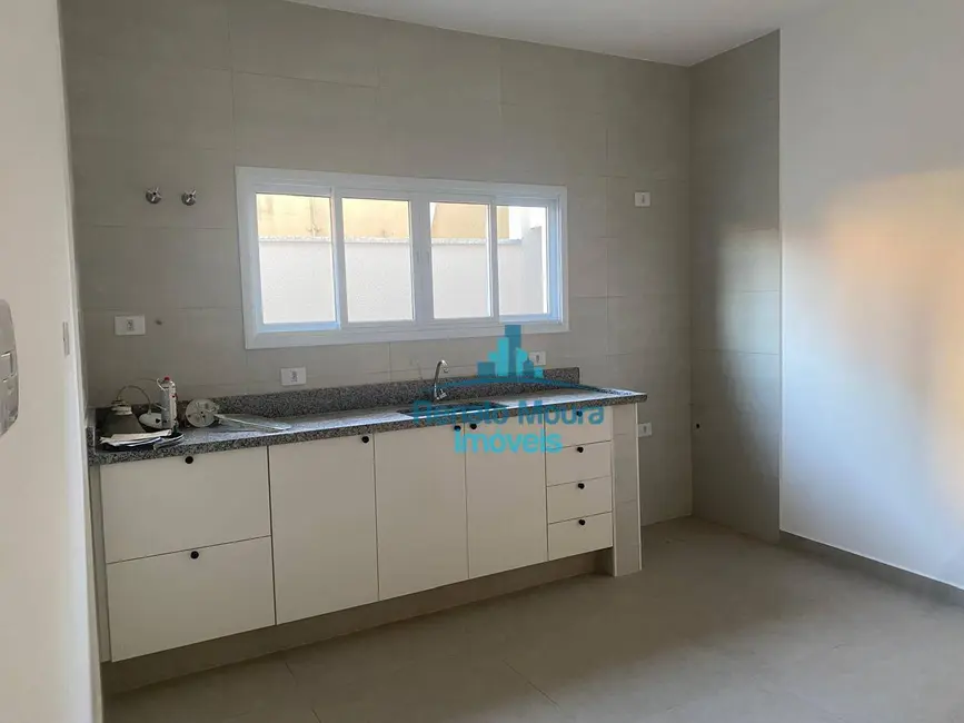 Casa com 3 quartos para alugar, 242m2 em Éden, Sorocaba - SP - imagem 5 Foto 5 de Casa com 3 quartos para alugar, 242m2 em Éden, Sorocaba - SP