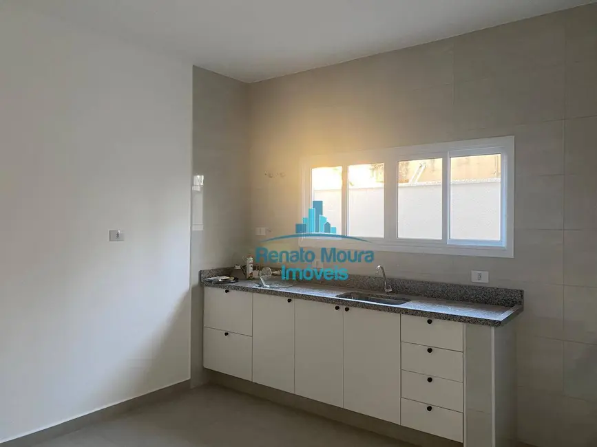 Casa com 3 quartos para alugar, 242m2 em Éden, Sorocaba - SP - imagem 6 Foto 6 de Casa com 3 quartos para alugar, 242m2 em Éden, Sorocaba - SP