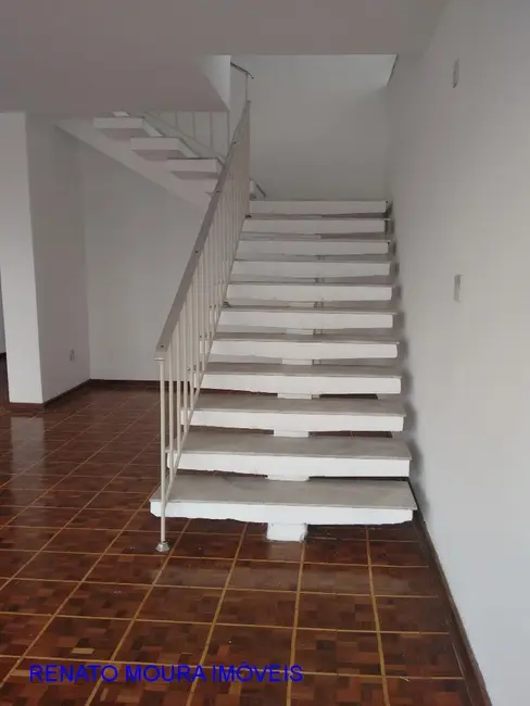 Sobrado com 4 quartos para alugar, 360m2 em Jardim Santa Rosália, Sorocaba - SP - imagem 9 Foto 9 de Sobrado com 4 quartos para alugar, 360m2 em Jardim Santa Rosália, Sorocaba - SP