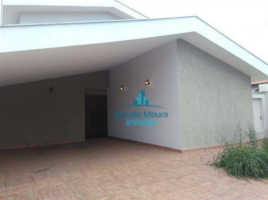 Foto 2 de Sobrado com 4 quartos para alugar, 360m2 em Jardim Santa Rosália, Sorocaba - SP