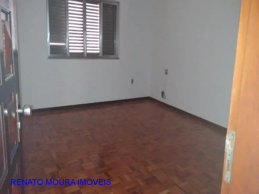 Sobrado com 4 quartos para alugar, 360m2 em Jardim Santa Rosália, Sorocaba - SP - imagem 5 Foto 5 de Sobrado com 4 quartos para alugar, 360m2 em Jardim Santa Rosália, Sorocaba - SP