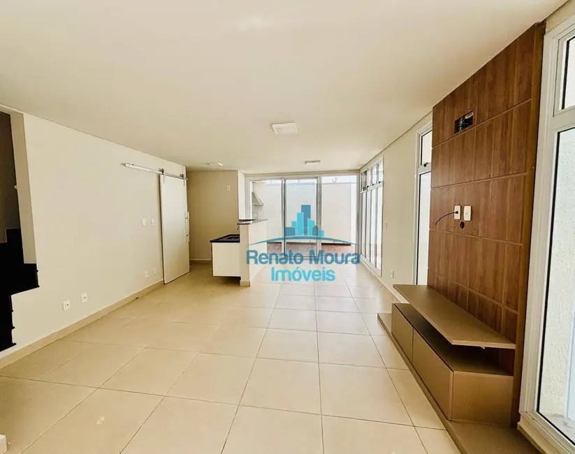 Sobrado com 3 quartos à venda e para alugar, 130m2 em Jardim Pagliato, Sorocaba - SP - imagem 3 Foto 3 de Sobrado com 3 quartos à venda e para alugar, 130m2 em Jardim Pagliato, Sorocaba - SP