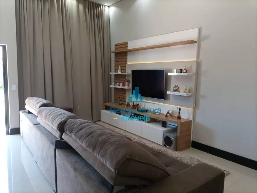 Casa de Condomínio com 3 quartos à venda, 250m2 em Jardim Wanel Ville V, Sorocaba - SP - imagem 2 Foto 2 de Casa de Condomínio com 3 quartos à venda, 250m2 em Jardim Wanel Ville V, Sorocaba - SP