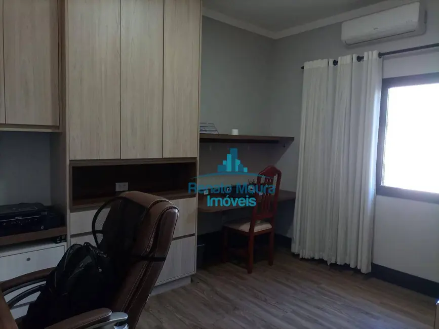 Casa de Condomínio com 3 quartos à venda, 250m2 em Jardim Wanel Ville V, Sorocaba - SP - imagem 9 Foto 9 de Casa de Condomínio com 3 quartos à venda, 250m2 em Jardim Wanel Ville V, Sorocaba - SP