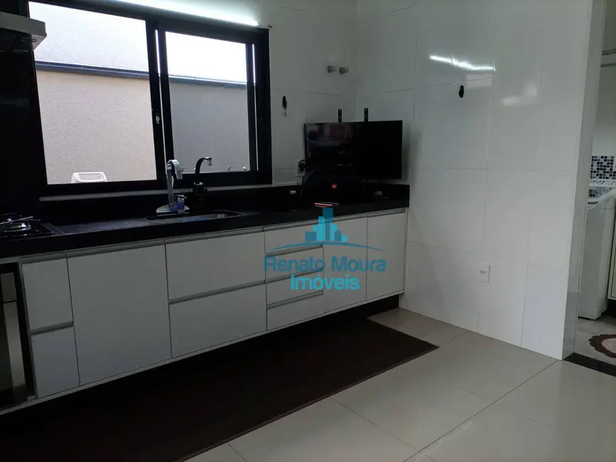 Casa de Condomínio com 3 quartos à venda, 250m2 em Jardim Wanel Ville V, Sorocaba - SP - imagem 4 Foto 4 de Casa de Condomínio com 3 quartos à venda, 250m2 em Jardim Wanel Ville V, Sorocaba - SP