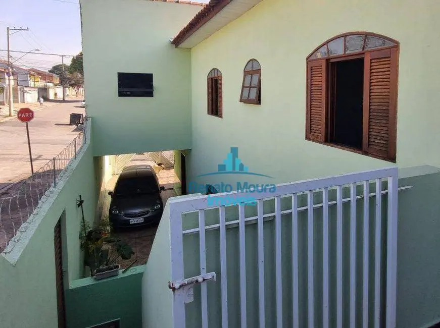 Sobrado com 4 quartos à venda, 130m2 em Jardim Itanguá, Sorocaba - SP - imagem 5 Foto 5 de Sobrado com 4 quartos à venda, 130m2 em Jardim Itanguá, Sorocaba - SP