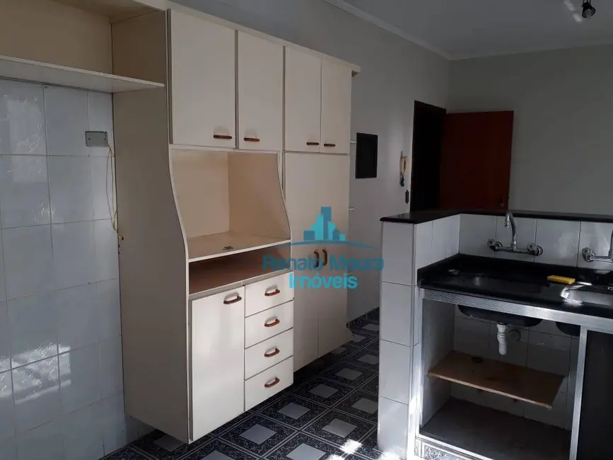 Casa com 3 quartos à venda, 300m2 em Vila Trujillo, Sorocaba - SP - imagem 6 Foto 6 de Casa com 3 quartos à venda, 300m2 em Vila Trujillo, Sorocaba - SP