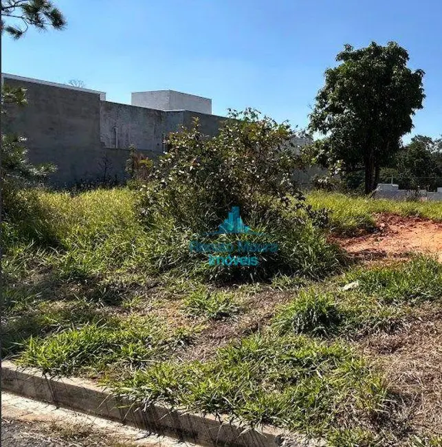 Foto 9 de Terreno / Lote à venda, 335m2 em Aracoiaba Da Serra - SP