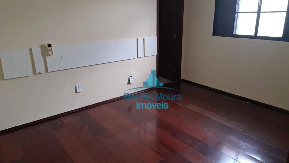 Casa com 3 quartos à venda e para alugar, 300m2 em Jardim Paulistano, Sorocaba - SP - imagem 5 Foto 5 de Casa com 3 quartos à venda e para alugar, 300m2 em Jardim Paulistano, Sorocaba - SP