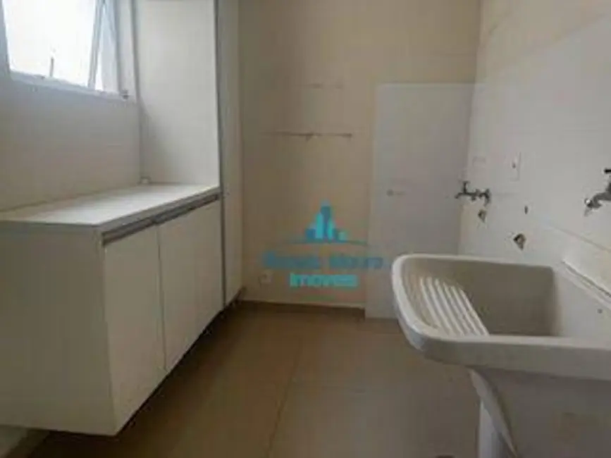 Foto 9 de Sobrado com 3 quartos à venda, 360m2 em Parque Campolim, Sorocaba - SP